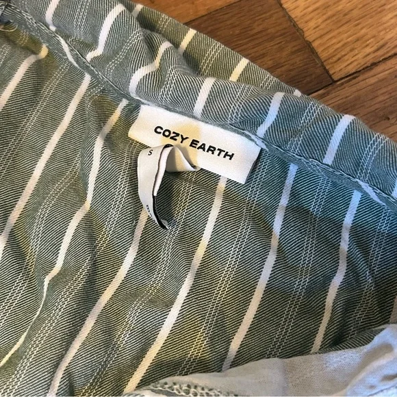 Cozy Earth Women's Soft Woven in Striped Jasper - Picture 5 of 6